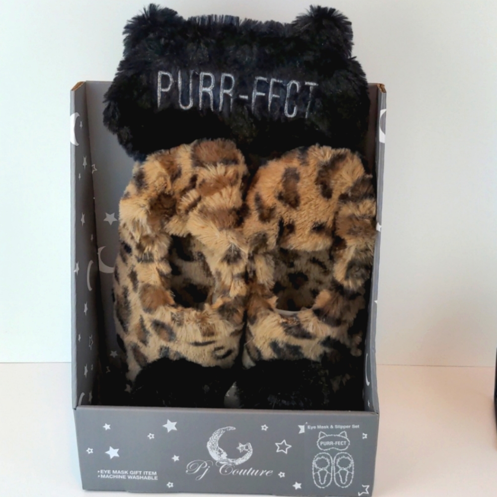 Pj Couture Leopard Faux Fur Slippers Set with Mask
